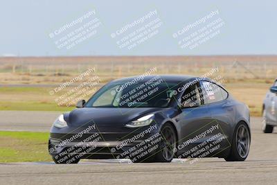 media/Jan-08-2023-OnGrid (Sun) [[46c634b271]]/Yellow/Sweeper(120)/